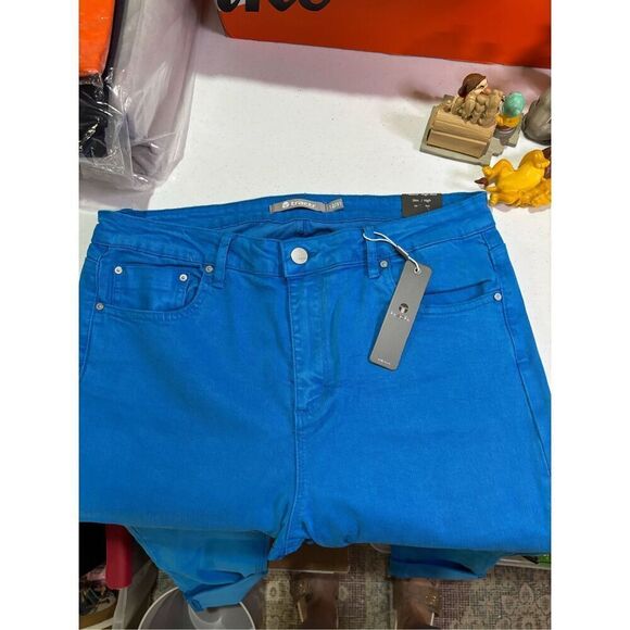 Tractr Mona Robin Egg Blue Stretch Soft Jeans Juniors Women’s Size 12 - Picture 5 of 6